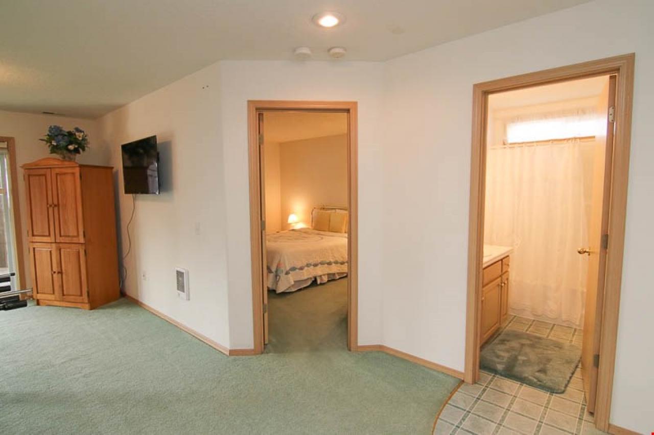 A Beach View - thumb 8