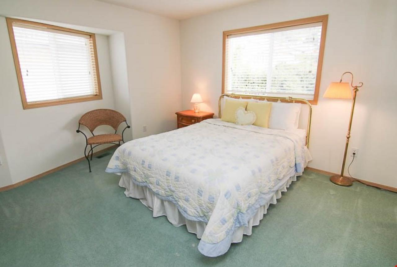 A Beach View - thumb 3