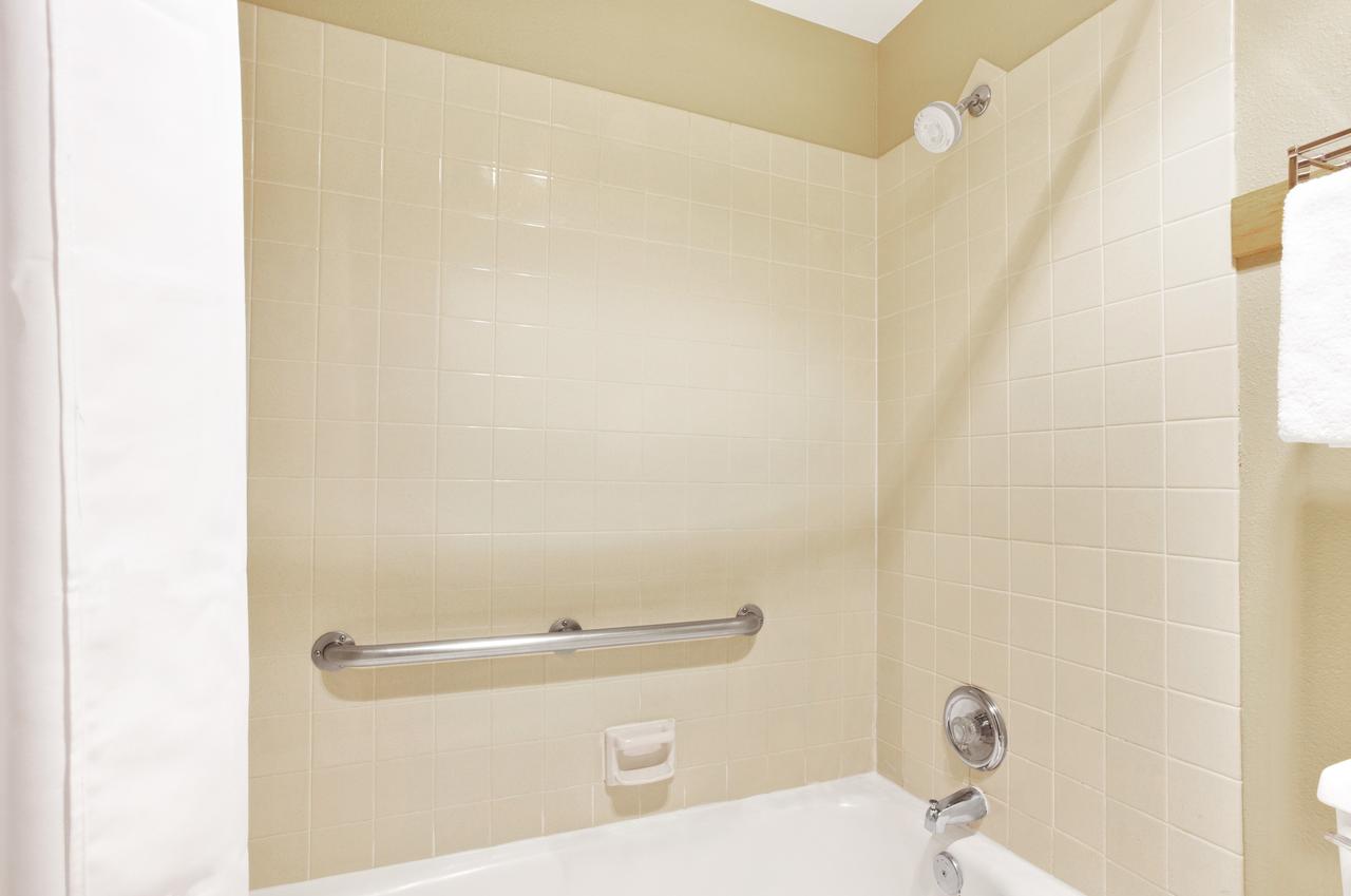 Super 8 By Wyndham Albany - thumb 12