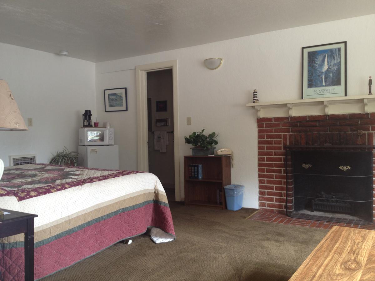 Lighthouse Inn - thumb 13