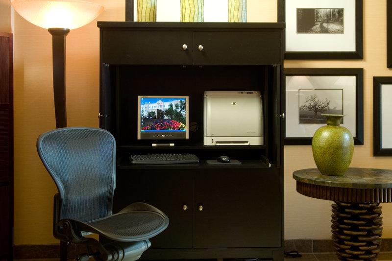 Phoenix Inn Suites Albany - thumb 29