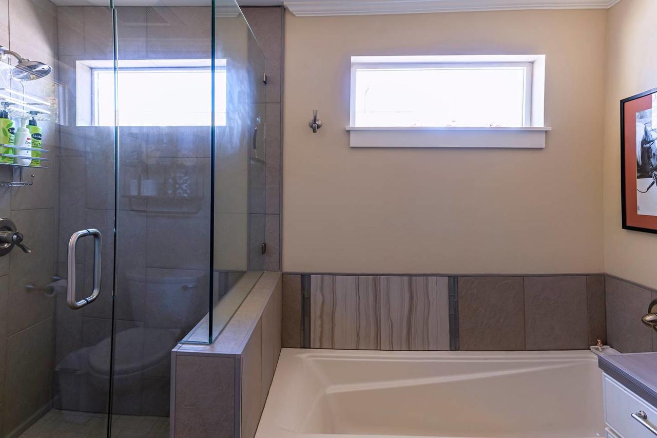 'C' Street Station - Short Walk To OSF - thumb 18