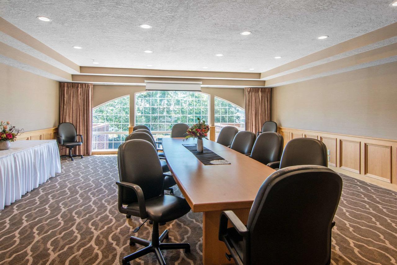 Comfort Suites Linn County Fairground And Expo - thumb 30