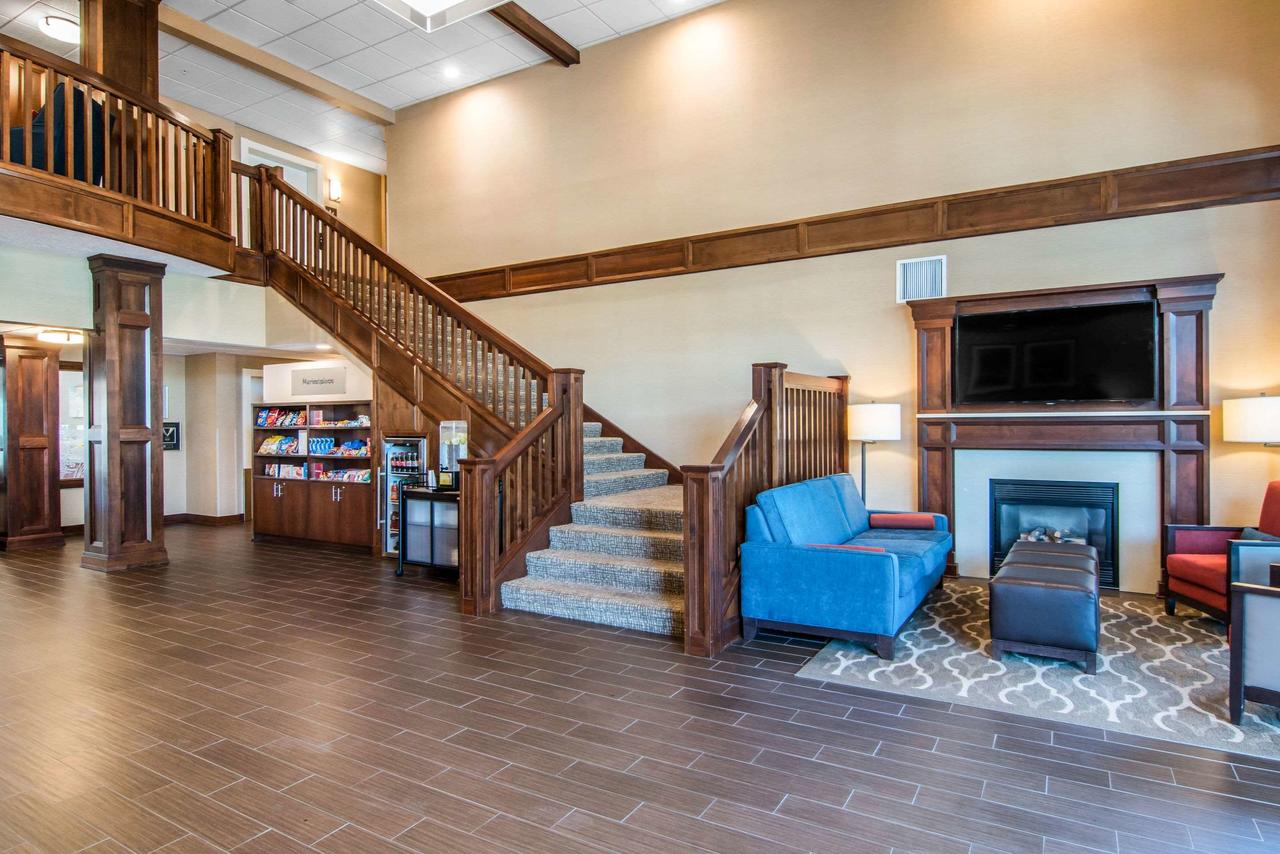 Comfort Suites Linn County Fairground And Expo - thumb 1