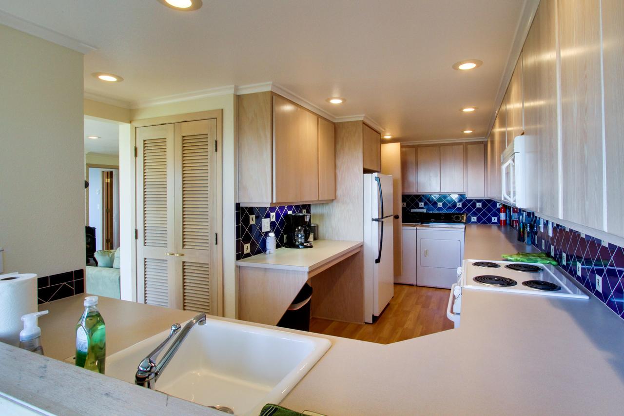 Agate Beach Oceanview Suite B - thumb 9