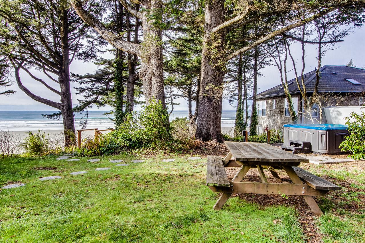 Agate Beach Oceanview Suite B - thumb 14
