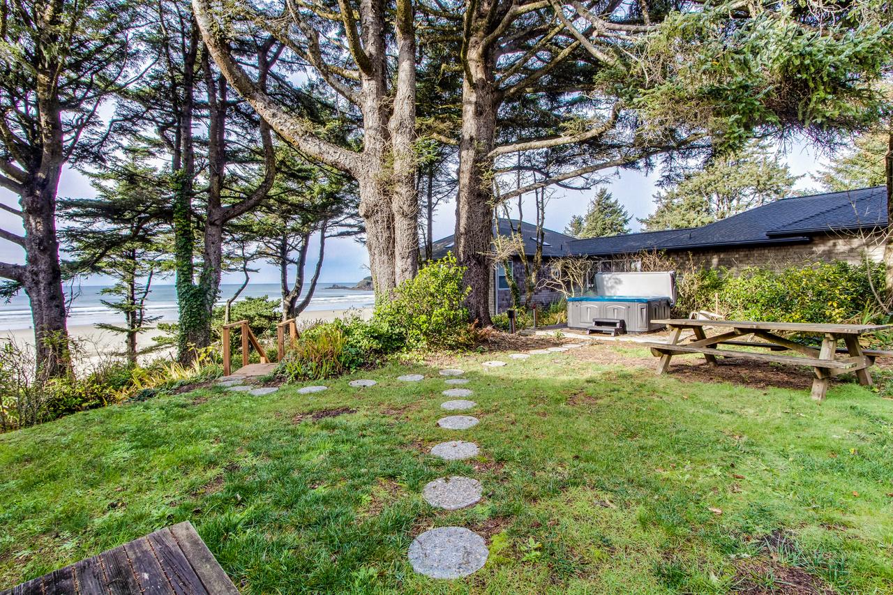 Agate Beach Oceanview Suite B - thumb 3