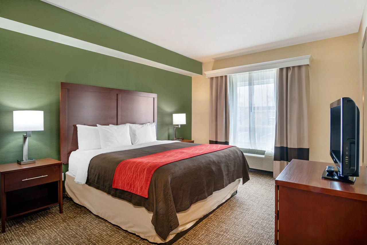 Comfort Inn & Suites Salem - thumb 24