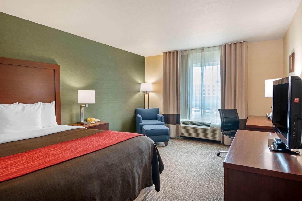 Comfort Inn & Suites Salem - thumb 22