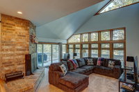 26 Yellow Pine USA Accommodation