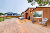 2 Bed 1 Bath Vacation home in Seaside Hotels Santiago