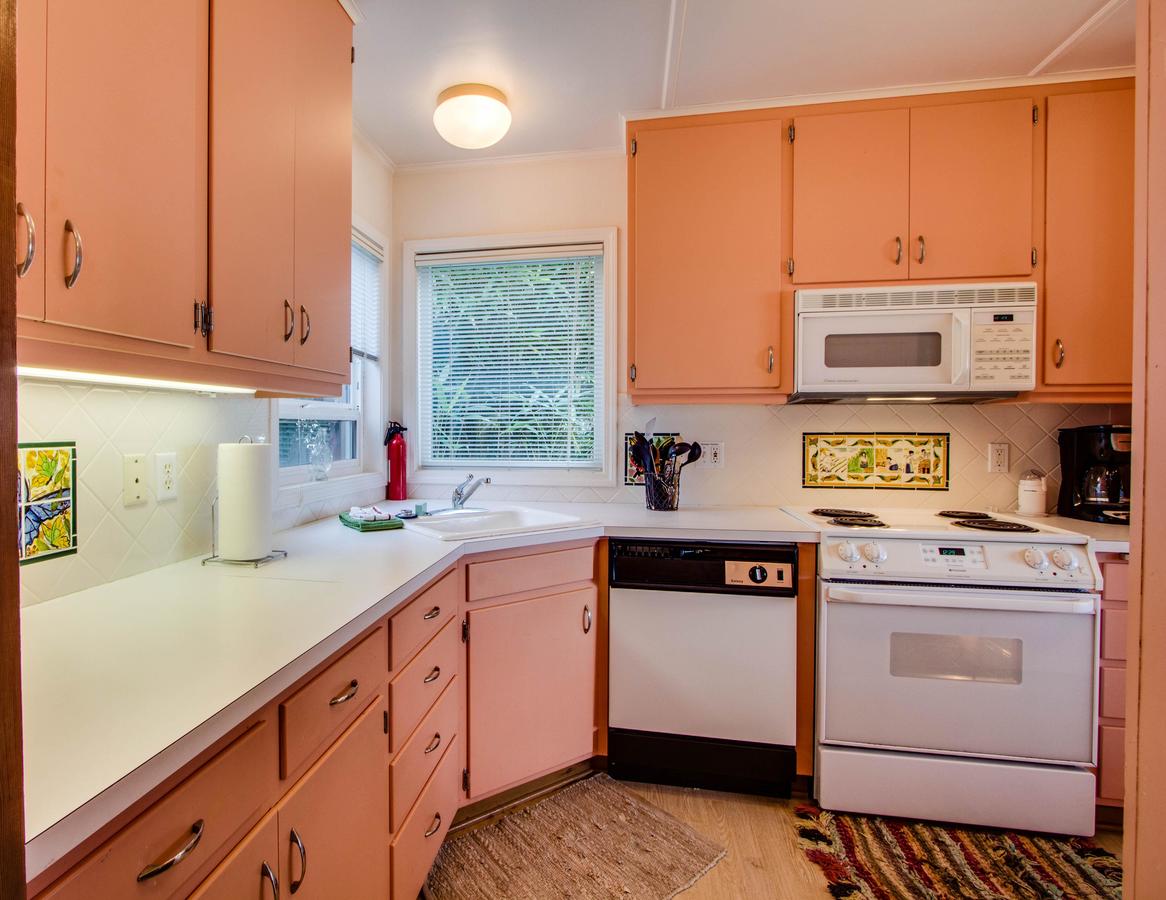 Agate Beach Oceanfront Suite A - thumb 25