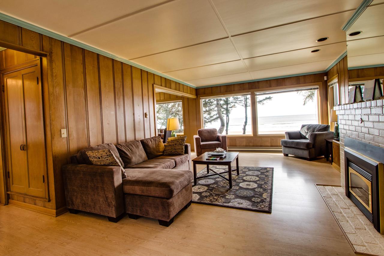 Agate Beach Oceanfront Suite A - thumb 19