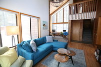 6 Awbrey-Hot Tub-3BR/3BA Tourism Bookings