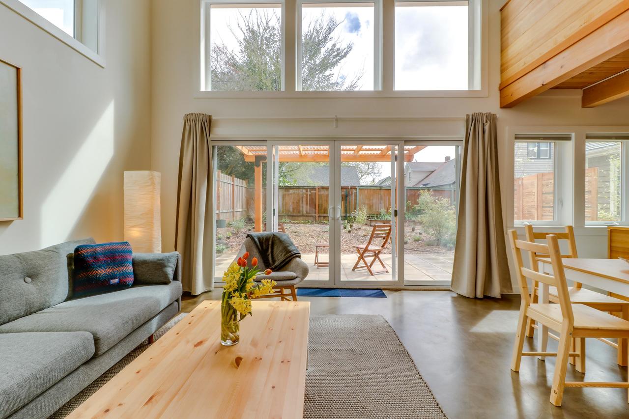 Alberta Abode - thumb 11