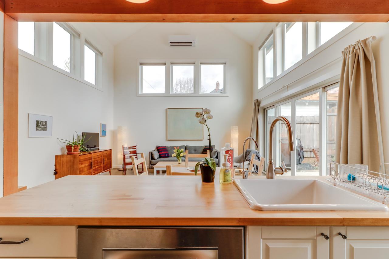 Alberta Abode - thumb 29