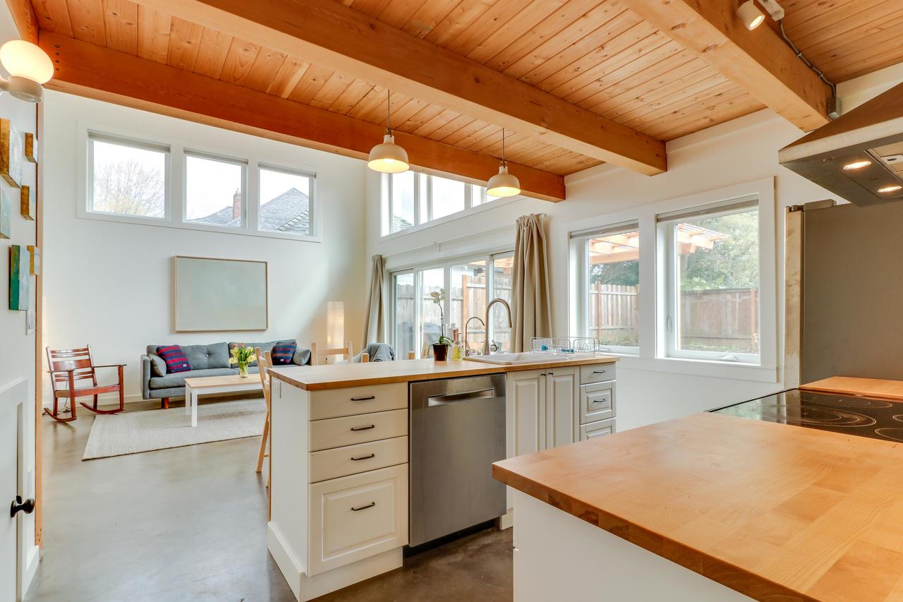 Alberta Abode - thumb 21