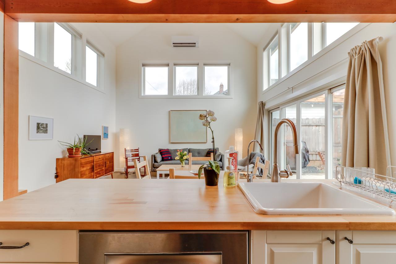 Alberta Abode - thumb 28