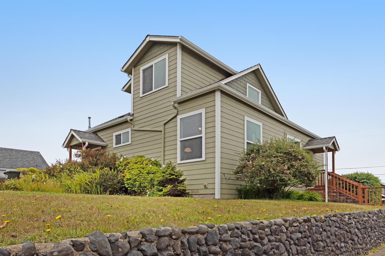 3 Bed 2 Bath Vacation Home In Newport - thumb 8