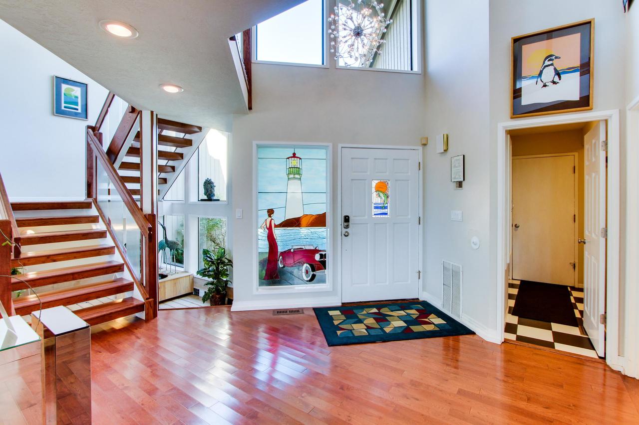 Yaquina Lighthouse Home - thumb 11