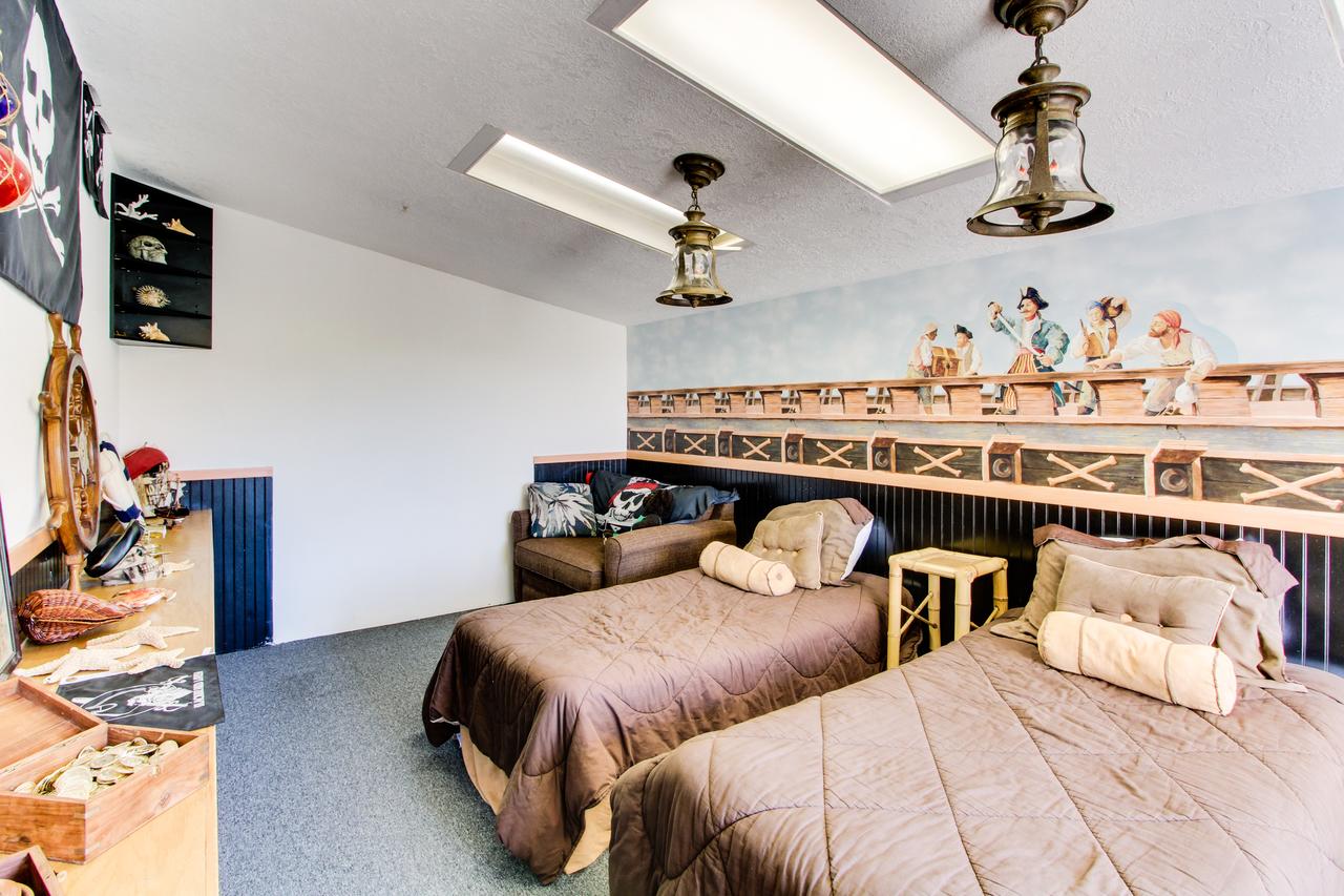 Yaquina Lighthouse Home - thumb 34