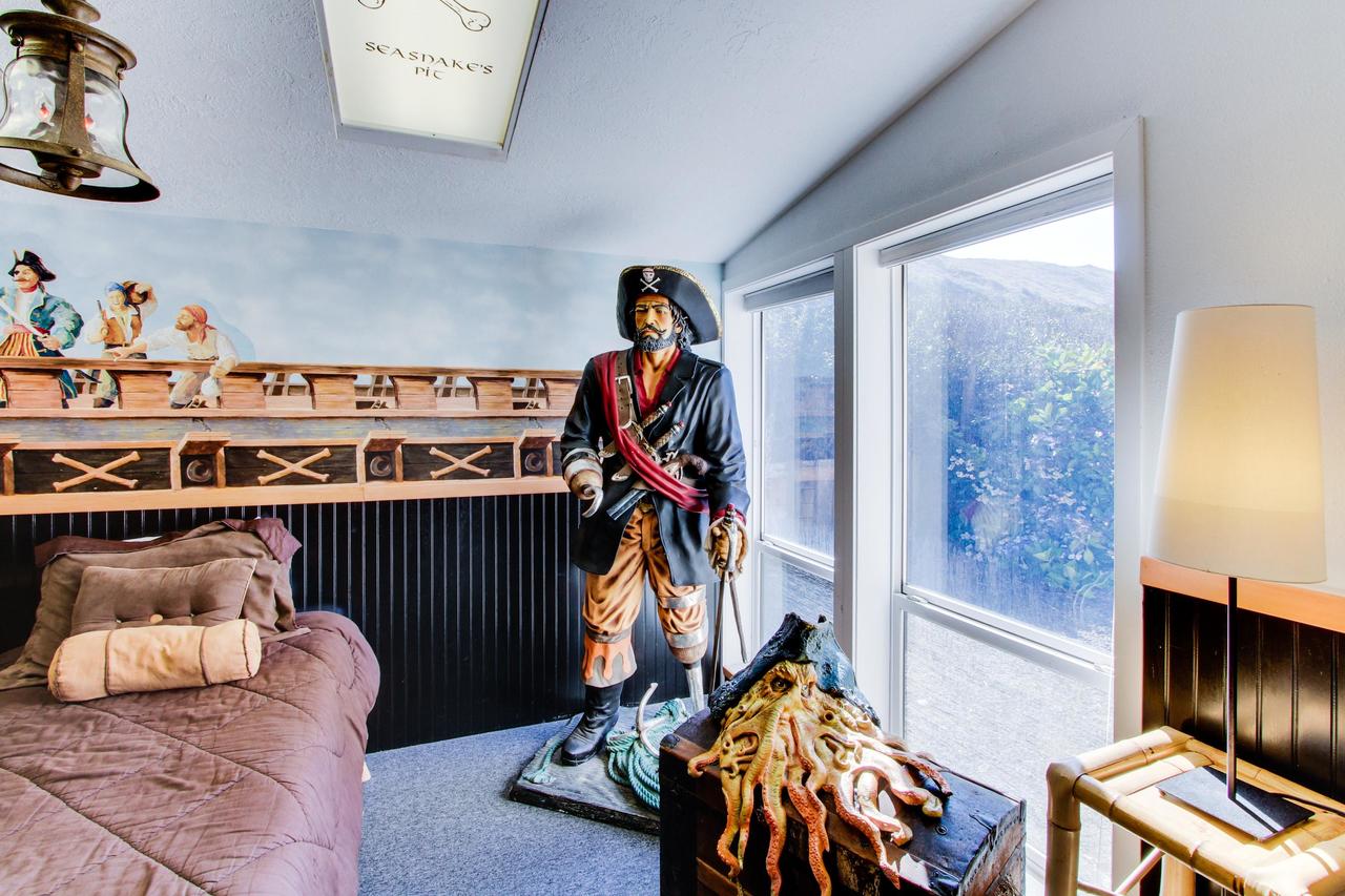 Yaquina Lighthouse Home - thumb 37