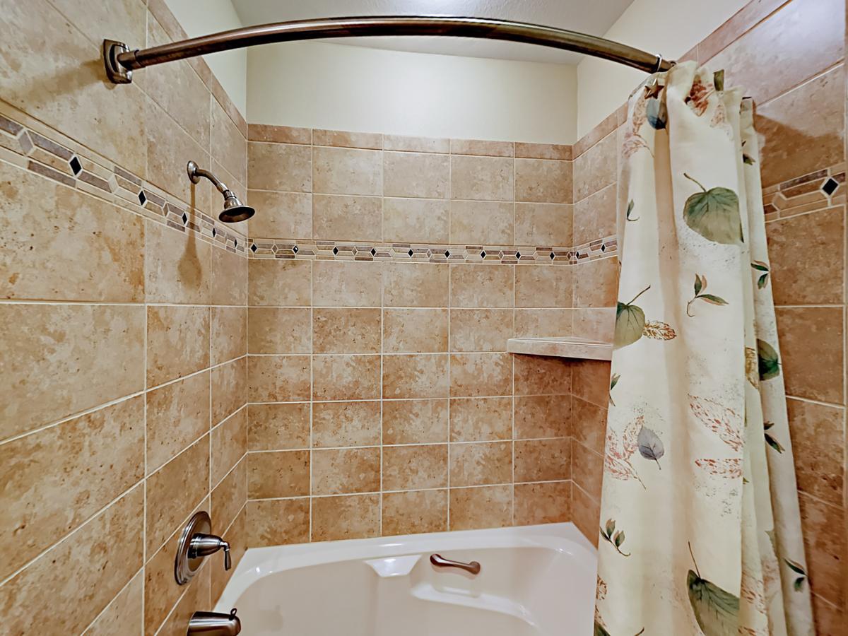 1125 NW Spring St Condo Unit A-203 - thumb 9