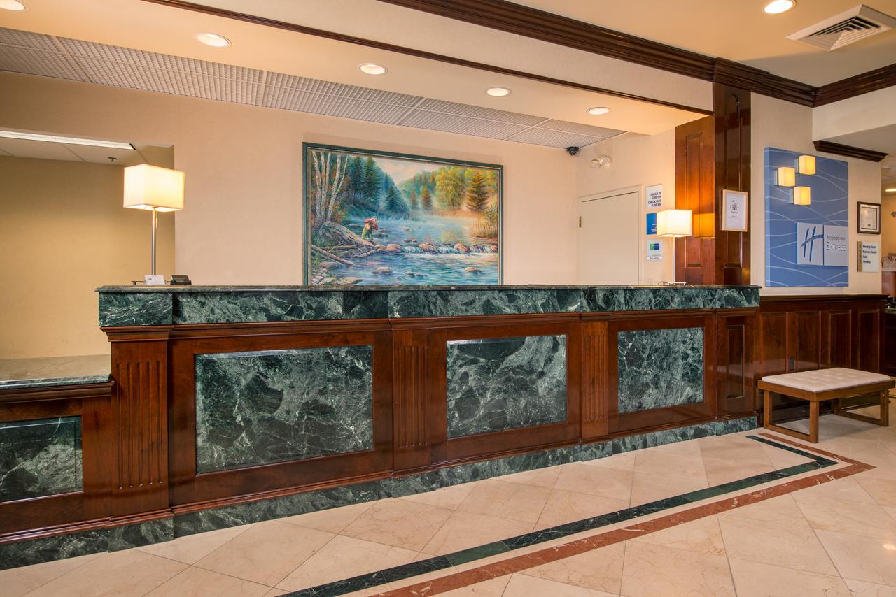 Holiday Inn Express State College At Williamsburg Square - thumb 2