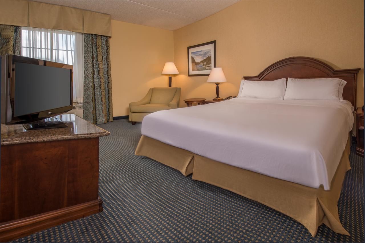 Holiday Inn Express State College At Williamsburg Square - thumb 18