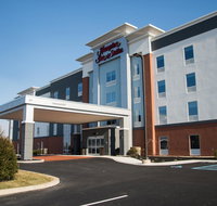 Hampton Inn  Suites Warrington Horsham - Tourism Bookings