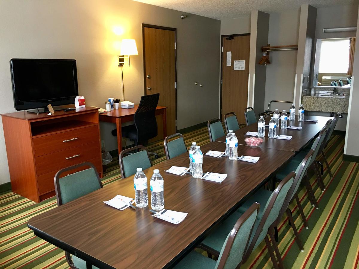 Super 8 By Wyndham Clearfield - thumb 5