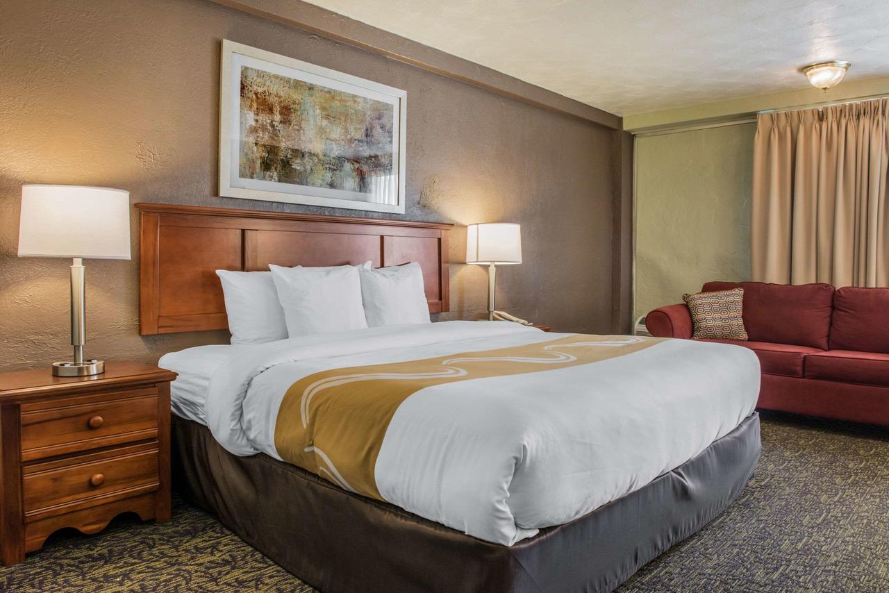 Quality Inn University Center - thumb 23