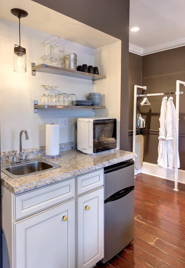 The DWIGHT D A Boutique Hotel - thumb 37