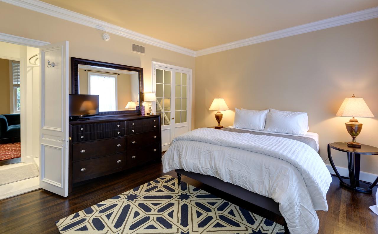 The DWIGHT D A Boutique Hotel - thumb 5