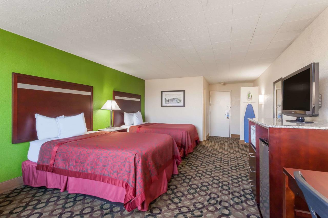 Days Inn By Wyndham Chester Philadelphia Airport - thumb 13