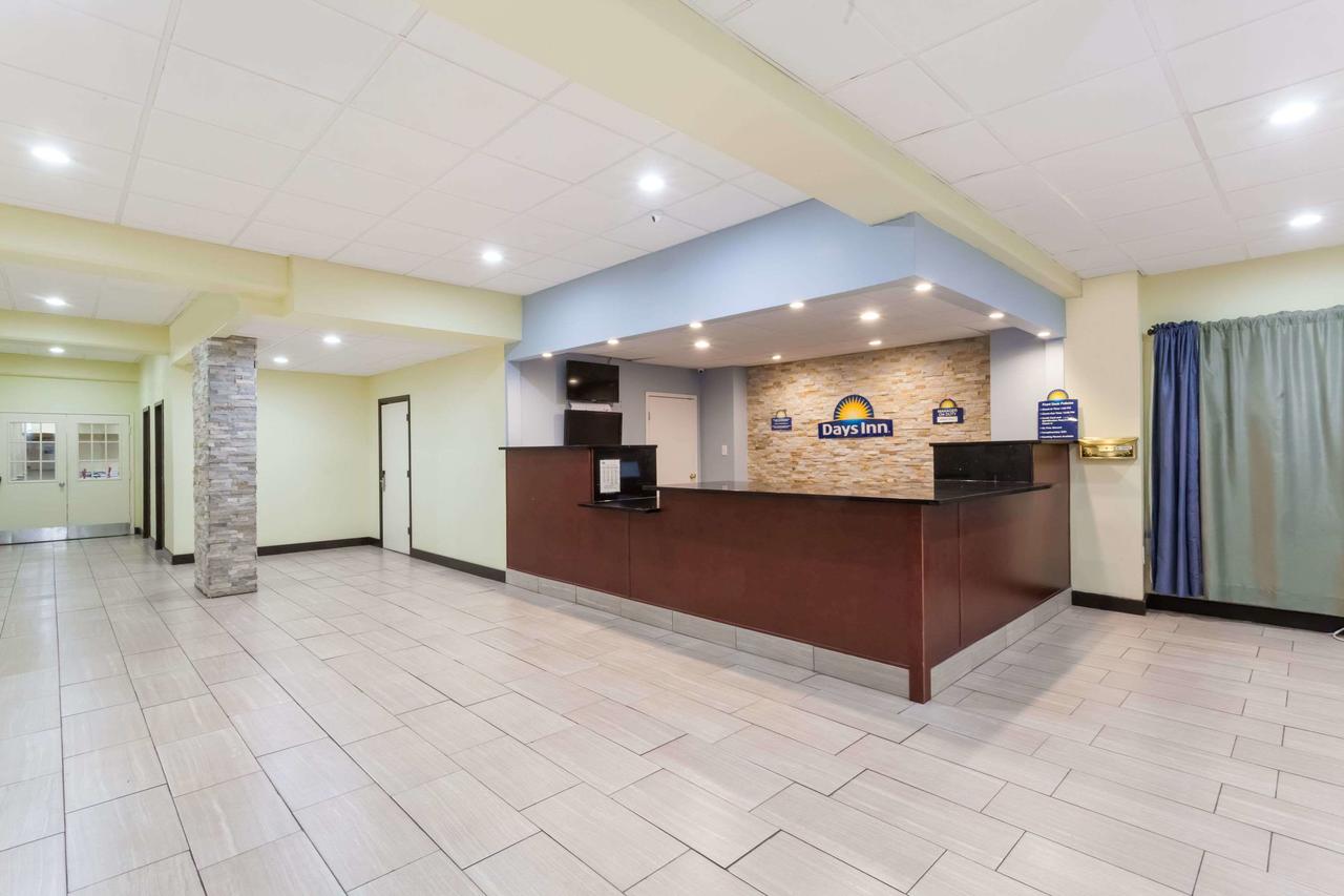 Days Inn By Wyndham Chester Philadelphia Airport - thumb 4