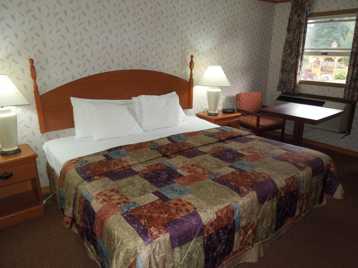 Red Carpet Inn Ronks - thumb 21