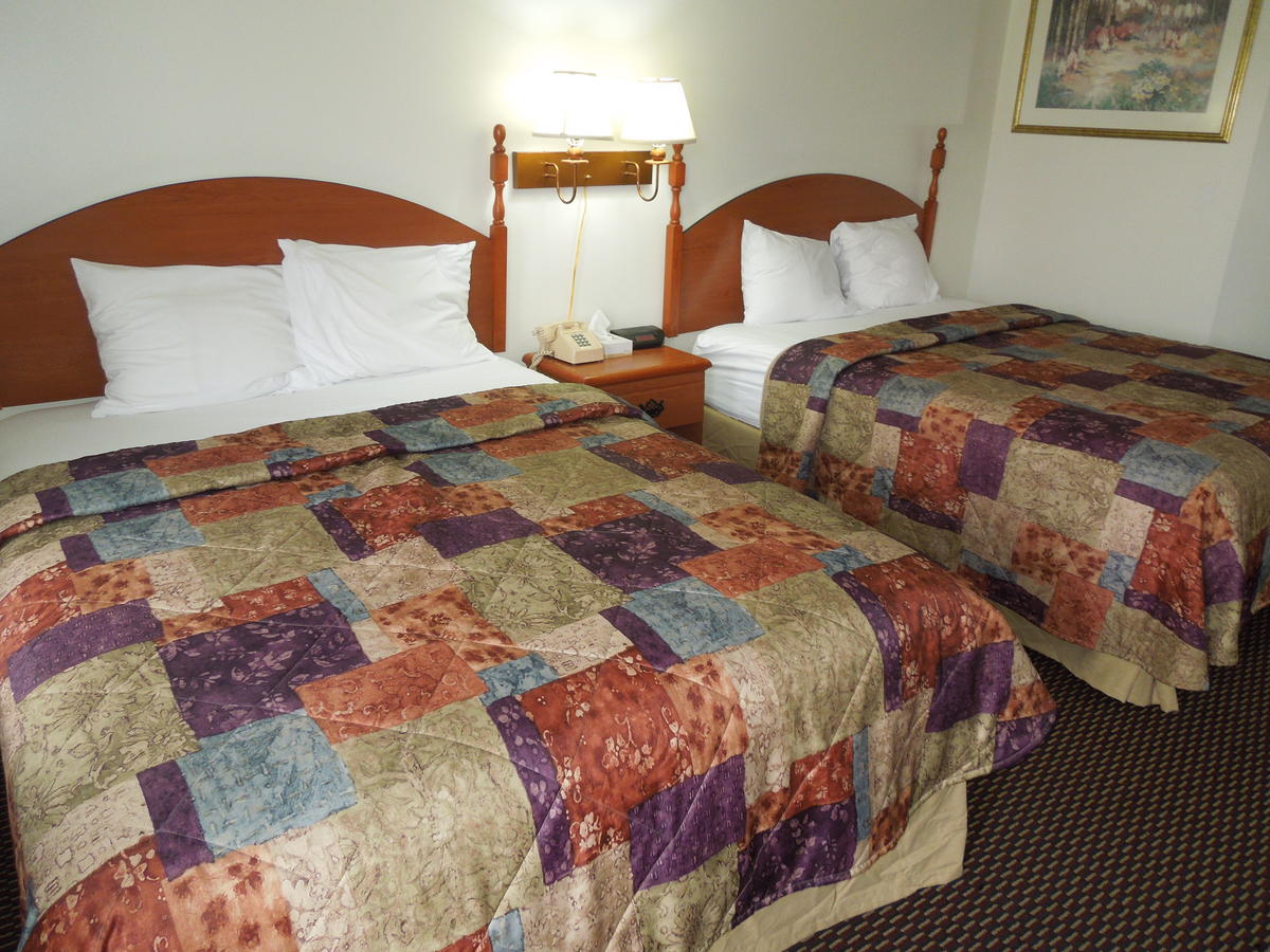 Red Carpet Inn Ronks - thumb 26