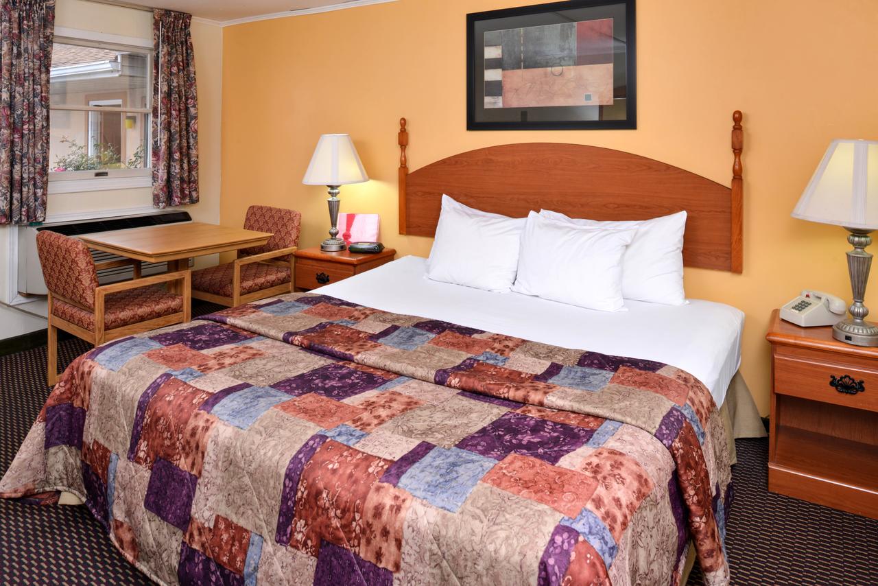 Red Carpet Inn Ronks - thumb 10