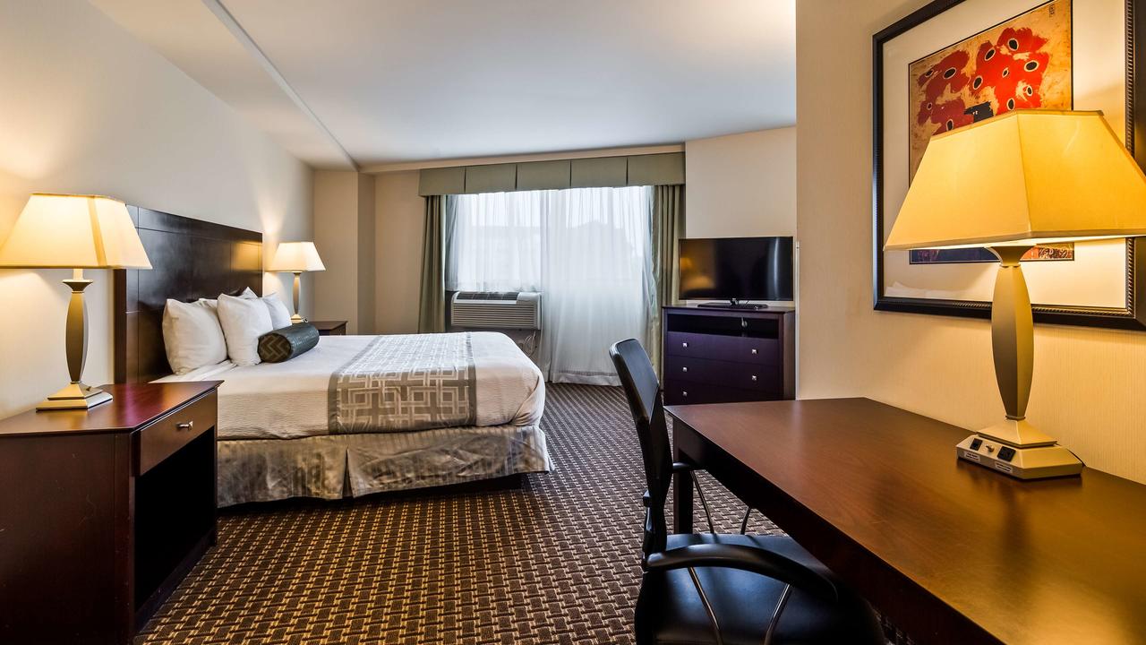 Best Western Plus Philadelphia Airport South - At Widener University - thumb 26