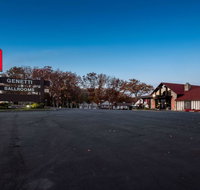 Red Roof Inn  Suites Hazleton - USA Accommodation