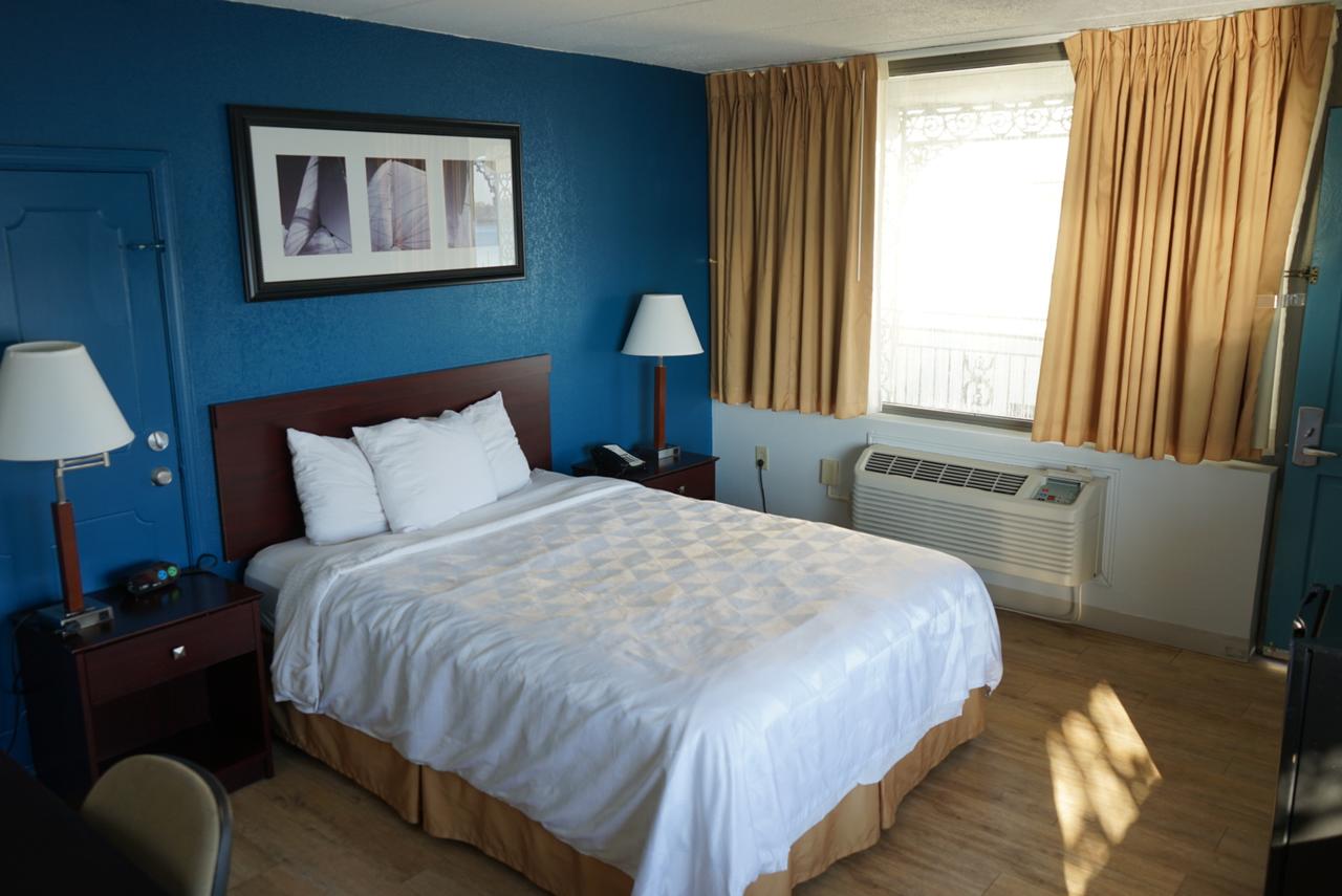 Airport Waterfront Inn - thumb 9