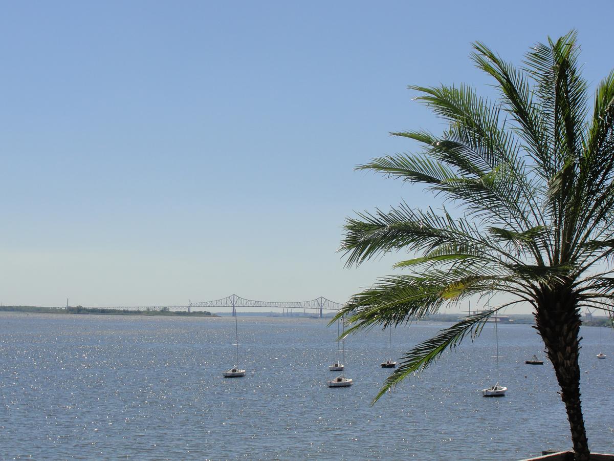 Airport Waterfront Inn - thumb 37