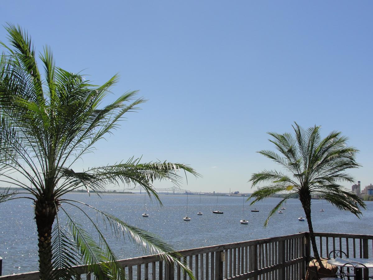 Airport Waterfront Inn - thumb 33