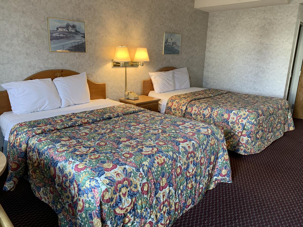 Olde Amish Inn - thumb 2