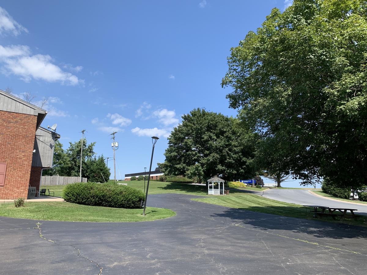 Olde Amish Inn - thumb 8