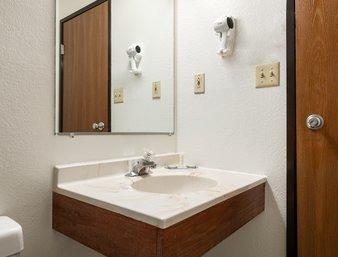 Super 8 By Wyndham Brookville - thumb 12