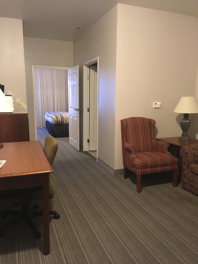 Country Inn & Suites By Radisson, Chambersburg, PA - thumb 8
