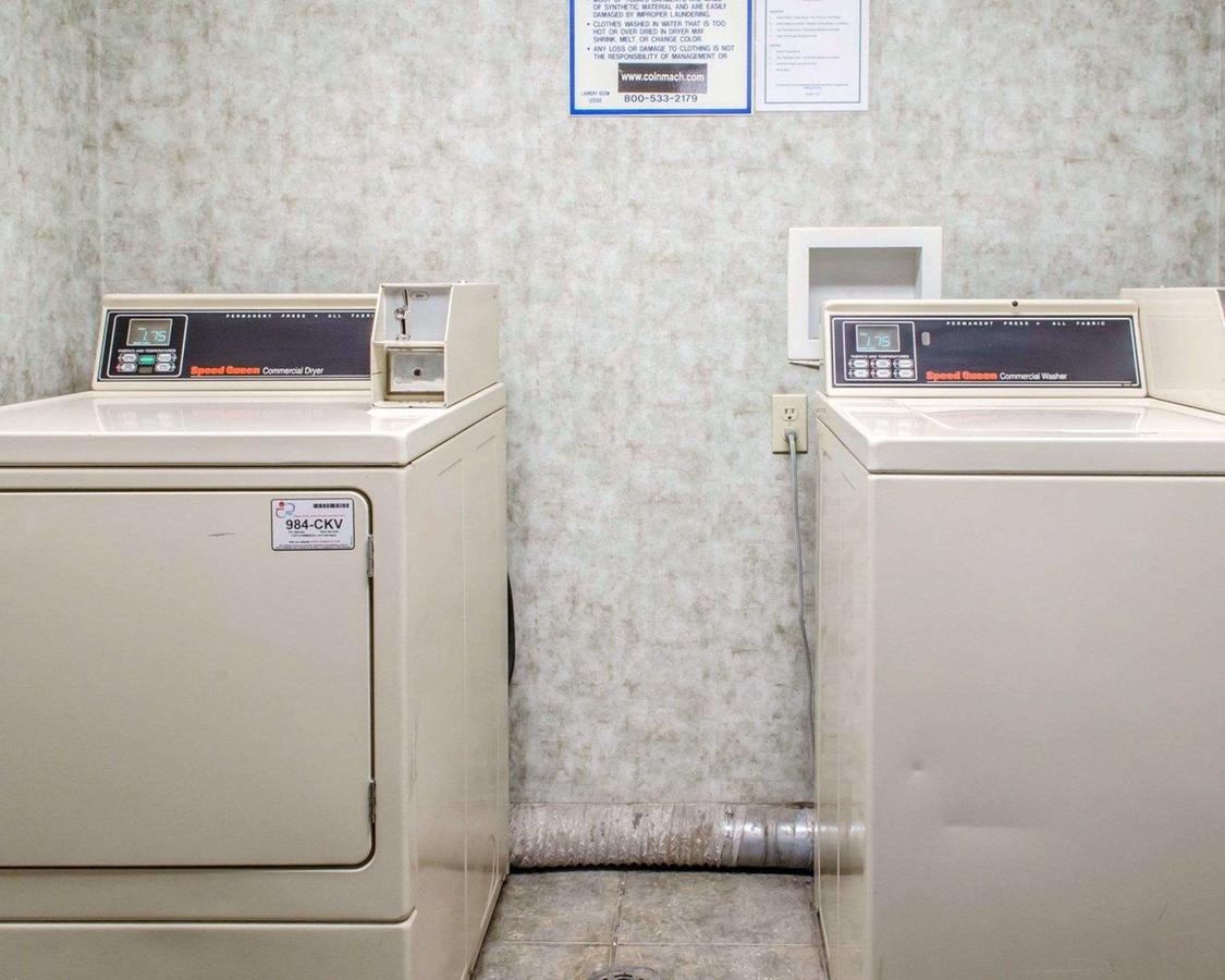 Comfort Inn Huntingdon - thumb 21