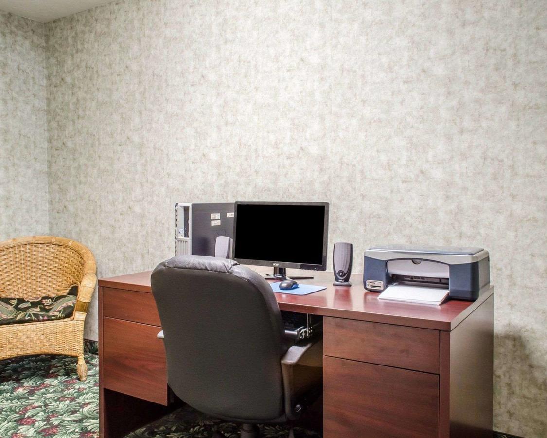 Comfort Inn Huntingdon - thumb 34